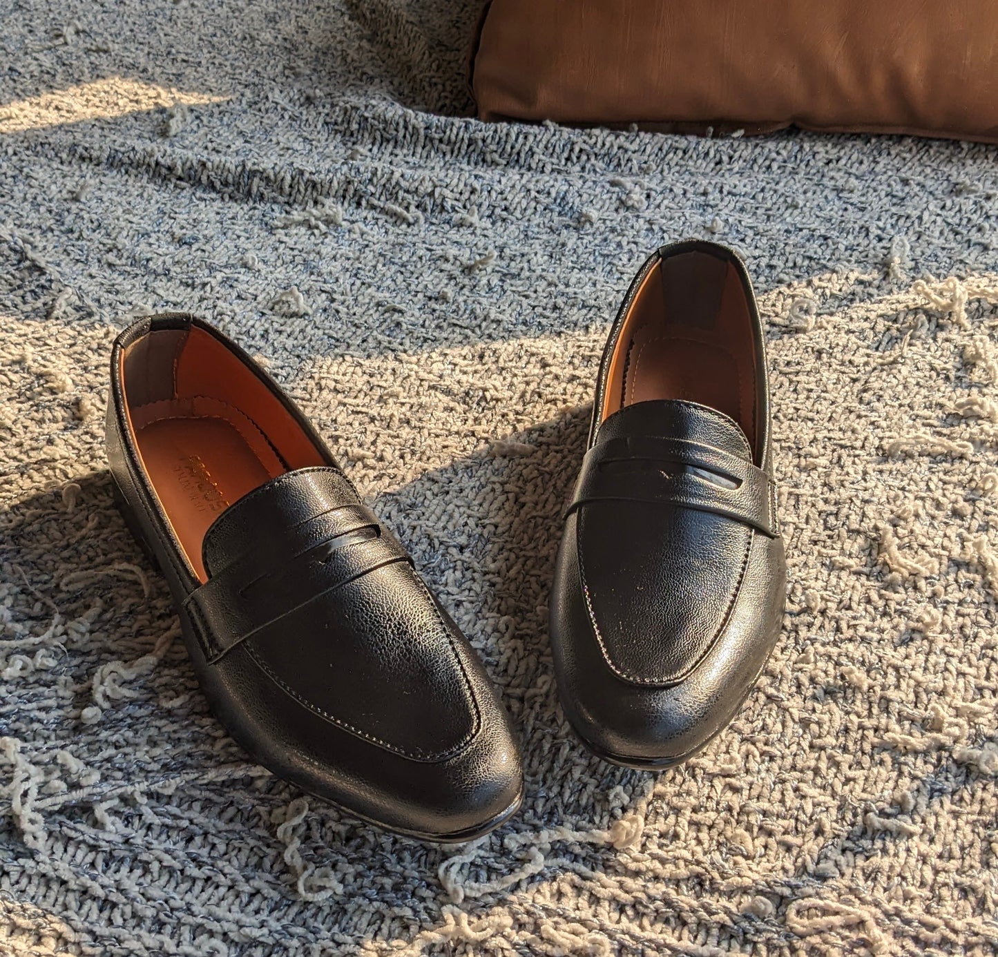 Premium Men's Loafers in Pakistan - Black Leather Loafers for Men | Stylish & Comfortable